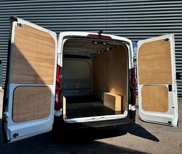 Maxus Deliver 9 image 5